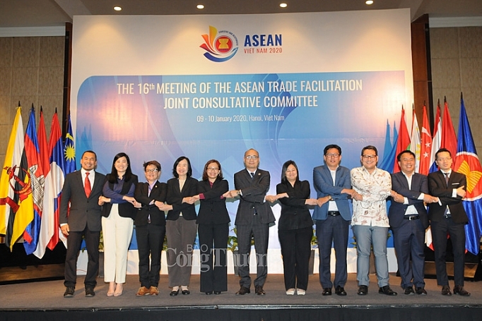 asean no luc hien thuc hoa muc tieu gia tang thuong mai noi khoi