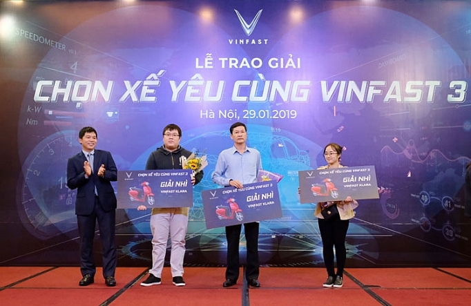 Trao thưởng chương trình “chọn xế yêu cùng VinFast – 3”