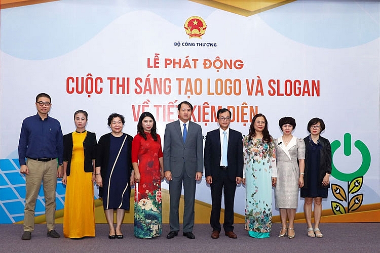 Tinh thần Chỉ thị 20 lan tỏa mạnh mẽ qua cuộc thi sáng tạo logo và slogan về tiết kiệm điện