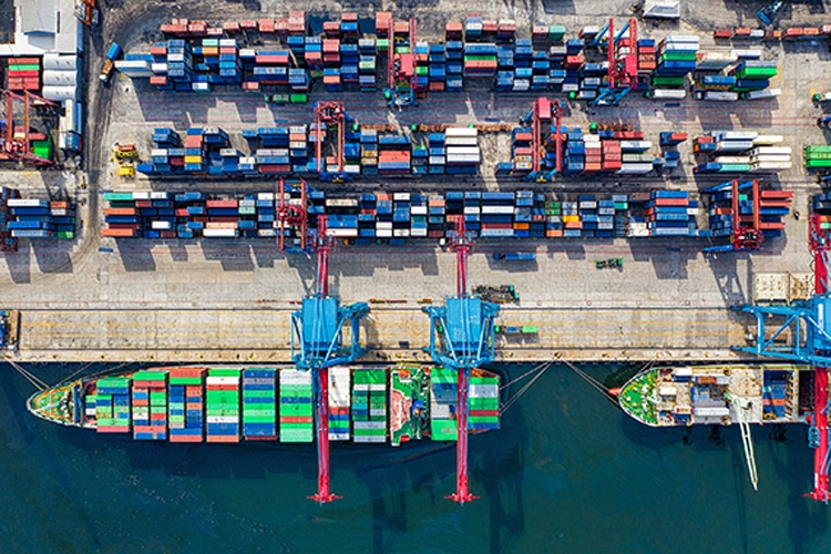 Chuỗi cung ứng trong năm 2022: nơi thiếu hụt, nơi dư thừa