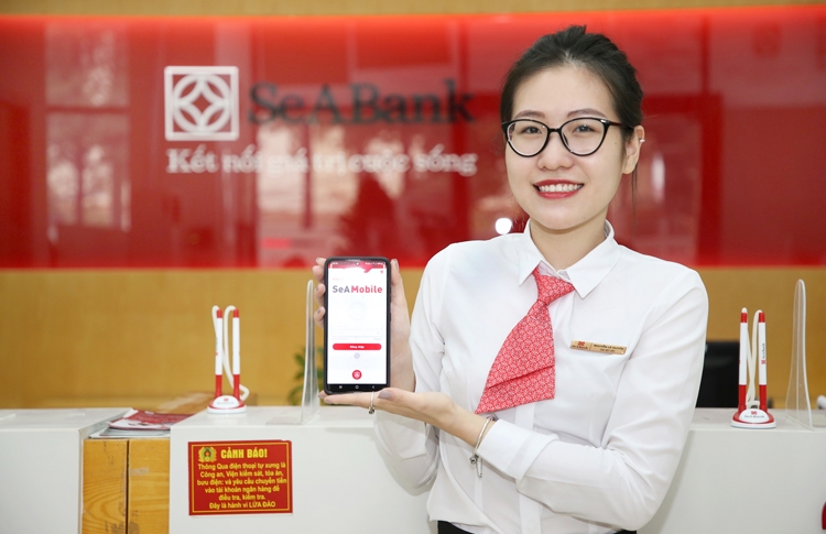 Thu nhập ngoài lãi của các ngân hàng tăng trưởng mạnh