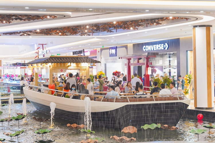 Khai trương TTTM “thế hệ mới” Vincom Mega Mall Smart City đầu tiên của Việt Nam