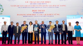 Vườn quốc gia Bái Tử Long đón nhận danh hiệu Vườn di sản ASEAN