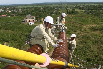 vi the moi cua duong day 500kv quoc gia