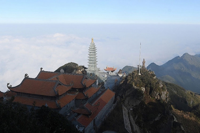 fansipan to chuc dai le cau quoc thai dan an dong hanh cung dai le vesak 2019