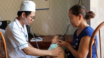 Sử dụng đồng thời 2 loại vaccine 5 trong 1 trong tiêm chủng mở rộng