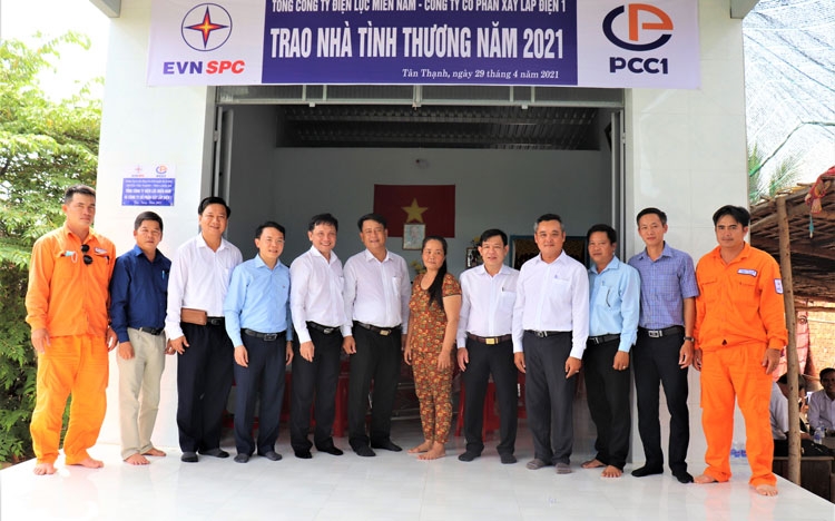 PCC1: Trao tặng 3 căn nhà tình thương cho các gia đình tại huyện Tân Thạnh, tỉnh Long An