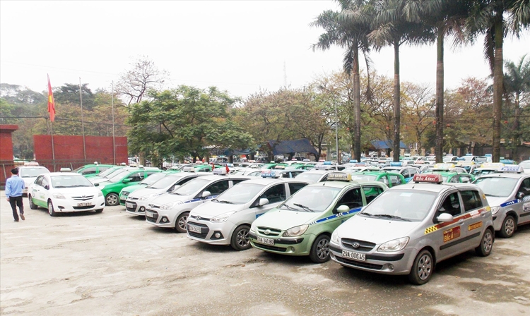 Doanh nghiệp taxi: Lao đao vì lái xe bỏ việc