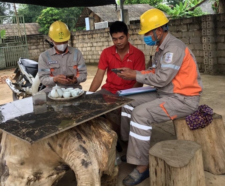 Điện lực Kim Bảng tăng cường chuyển đổi số trong công tác kinh doanh