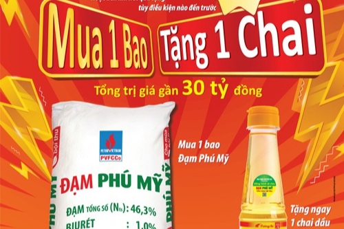 “Đạm Phú Mỹ - Đồng hành sẻ chia” với 2 triệu chai dầu ăn tặng bà con nông dân