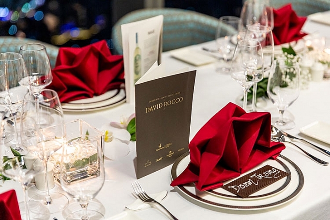 Đầu bếp lừng danh David Rocco chủ trì dạ tiệc giao lưu văn hóa Việt – Ý tại Vinpearl Luxury Landmark 81 dau bep lung danh david rocco chu tri da tiec giao luu van hoa viet y tai vinpearl luxury landmark 81