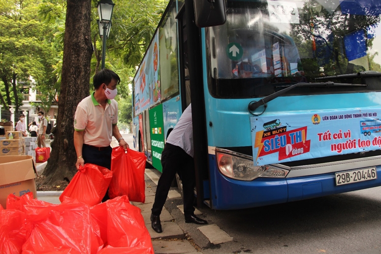 BRGMart tham gia cung ứng hàng hóa thiết yếu tại chương trình “siêu thị 0 đồng”