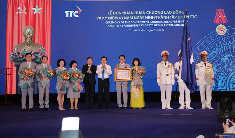 Tập đoàn TTC vinh dự đón nhận Huân chương Lao động cao quý