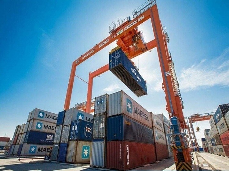 Tái sử dụng các container rỗng: Tối ưu vận tải hai chiều