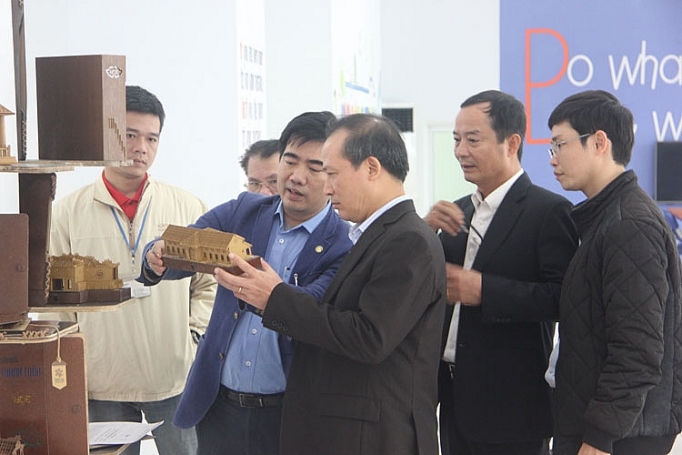 truong cao dang cong nghiep hue ngoi truong tri thuc ky nang
