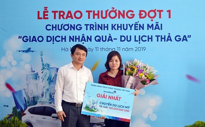 VietinBank tìm ra chủ nhân chuyến du lịch Mỹ trị giá 100.000.000 VND.