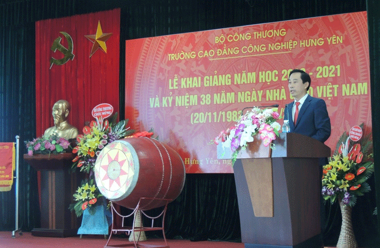 Lễ khai giảng năm học 2020  2021 và Kỷ niệm 38 năm Ngày Nhà giáo Việt Nam (20/11/1982 -20/11/2020)