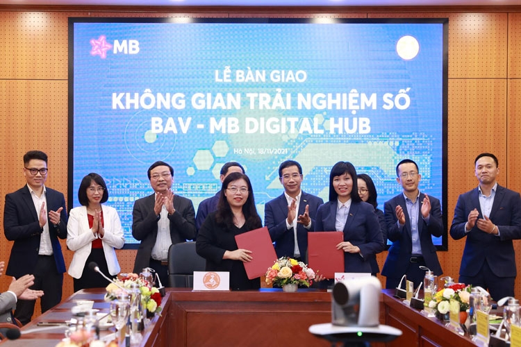 BAV – MB Digital Hub: Không gian trải nghiệm ngân hàng số cho sinh viên Học viện Ngân hàng