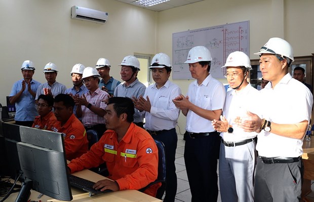 Dong dien Du an Tram bien ap 500kV Van Phong va dau noi hinh anh 1