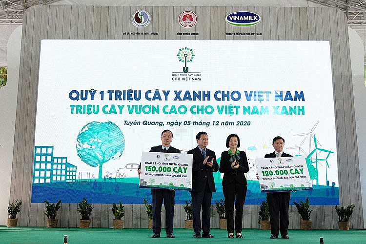 Vinamilk hoàn thành mục tiêu trồng hơn 1,1 triệu cây xanh cho Việt Nam trong năm 2020