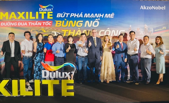 akzonobel nang cap nhan dien thuong hieu