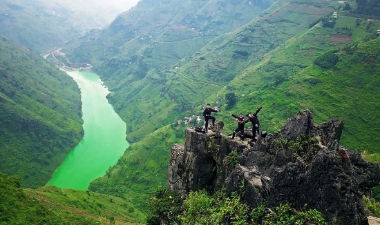 Hà Giang: Truyền thông điểm đến, giảm giá dịch vụ