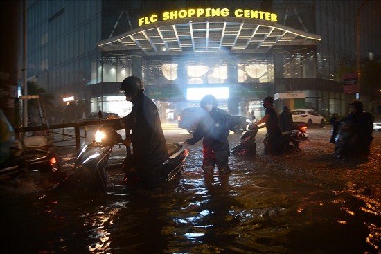 thoi tiet ngay 67 chieu va dem nay ha noi co the tiep tuc mua giong