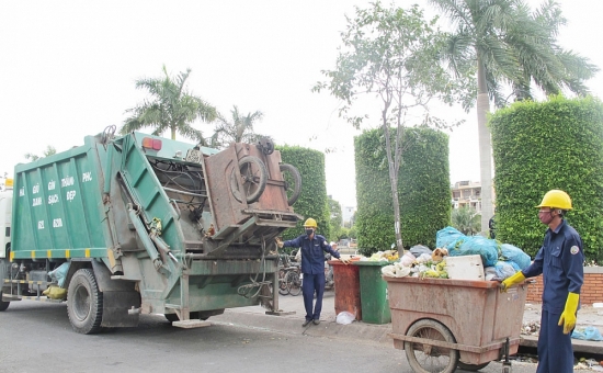 Kiểm soát thu gom, xử lý chất thải: Làm cho thế giới sạch hơn