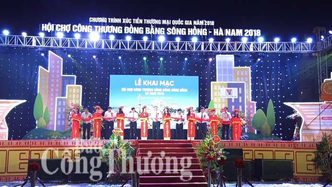 hoi cho cong thuong dong bang song hong ha nam 2018 day manh lien ket xuc tien thuong mai dau tu