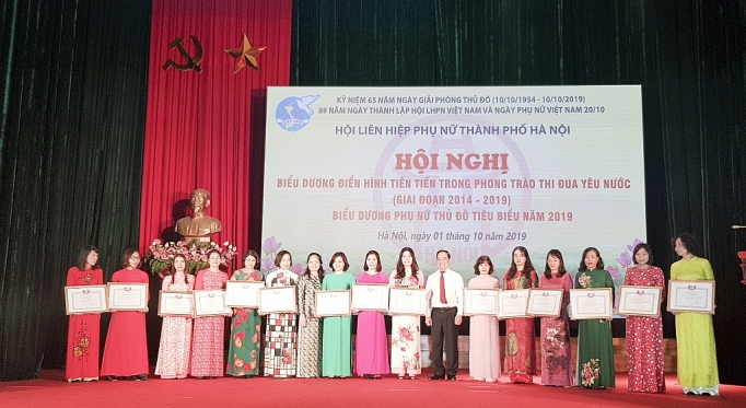 ton vinh nhung bong hoa dep cua thu do nam 2019