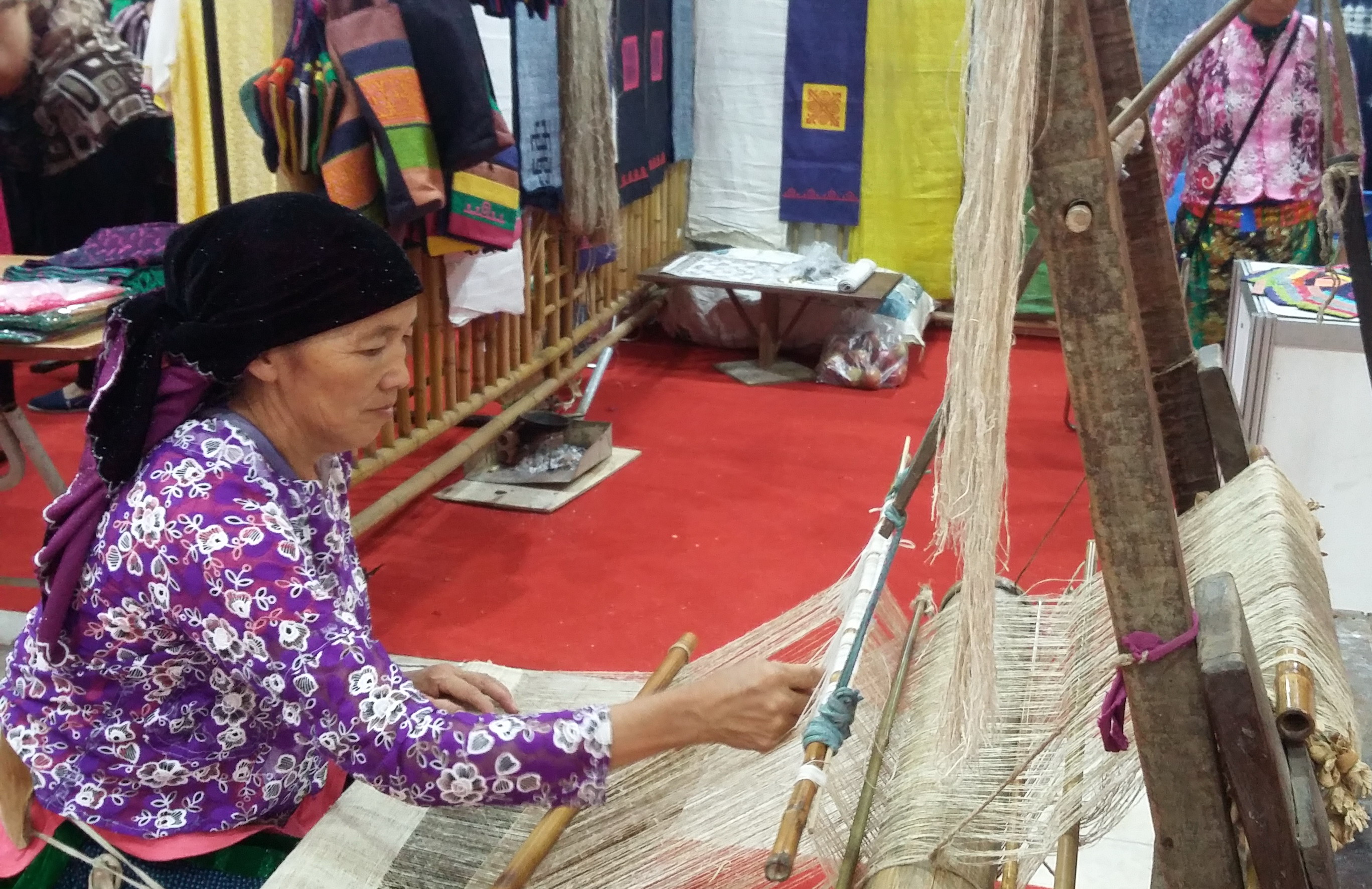 Tạo lực đẩy cho phát triển du lịch làng nghề