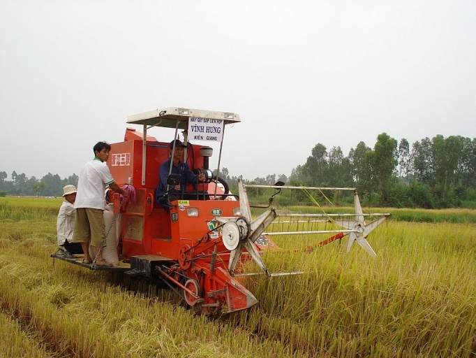 Công nghiệp phục vụ nông, lâm, ngư nghiệp: Bước phát triển tích cực