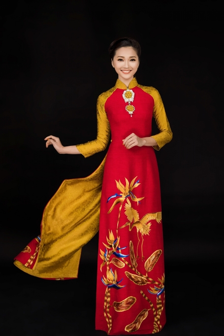 ao dai lan huong niem dam me bat tan