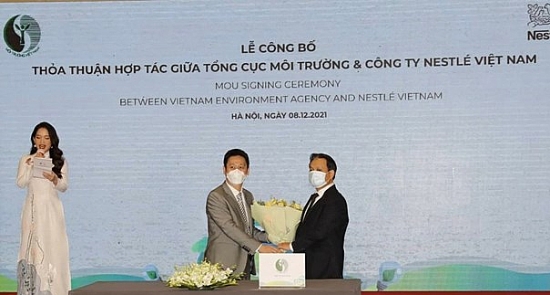 nestle viet nam huong toi nen kinh te xanh trung hoa c02