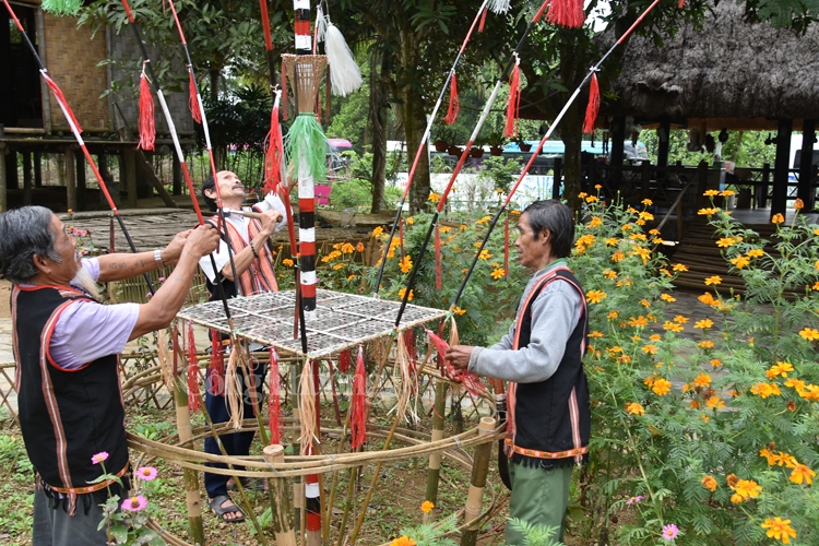 don tet vui xuan tai ngoi nha chung