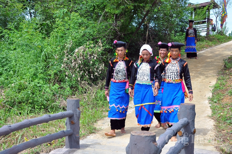 trang phuc truyen thong di san van hoa cua tung dan toc