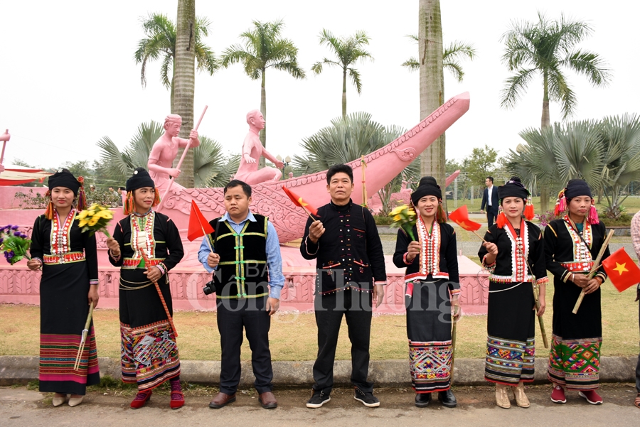 sac xuan tren moi mien to quoc nam 2019