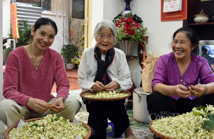 xao xuyen tra uop hoa buoi ha thanh