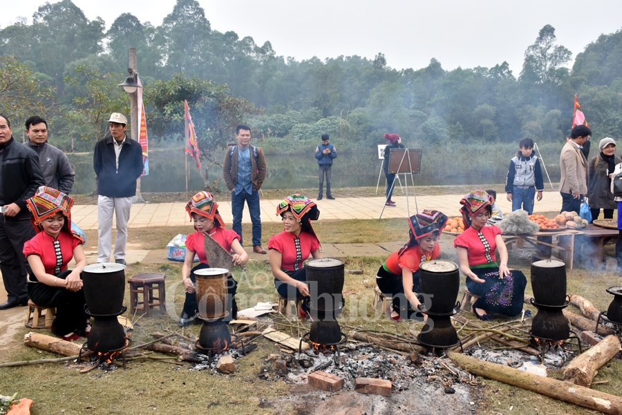 cho phien vung cao sac mau lai chau