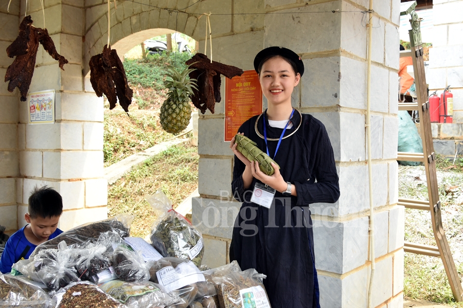 cho phien vung cao sac mau lai chau