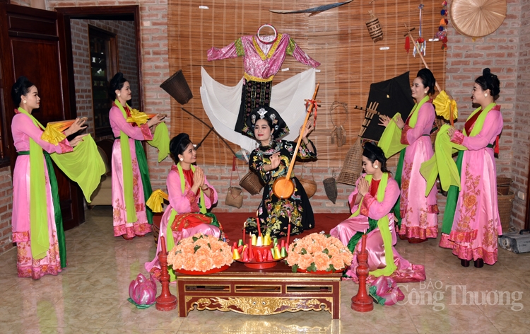Triển lãm, trình diễn nhạc cụ các dân tộc Việt Nam Triển lãm, trình diễn nhạc cụ các dân tộc Việt Nam