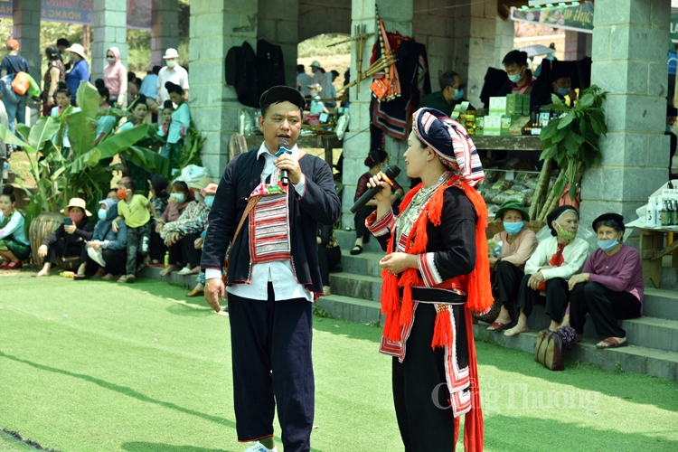 Chợ phiên vùng cao “Điểm hẹn Hoàng Su Phì, Hà Giang”