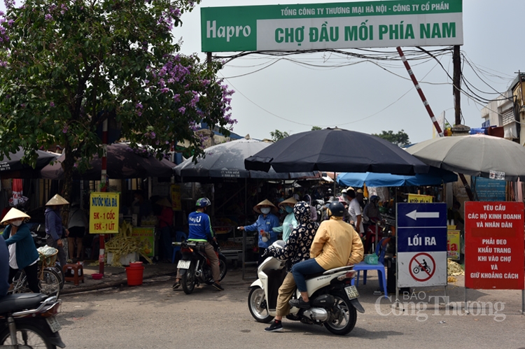 Hà Nội: Chợ đầu mối phía Nam chủ động phòng chống dịch