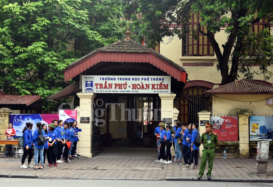 Gần 900.000 thí sinh bắt đầu kỳ thi THPT quốc gia gan 900000 thi sinh bat dau ky thi thpt quoc gia