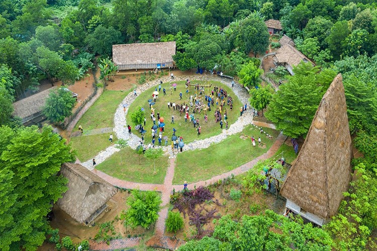 Làng Văn hóa: Nơi bảo tồn, gìn giữ giá trị văn hóa