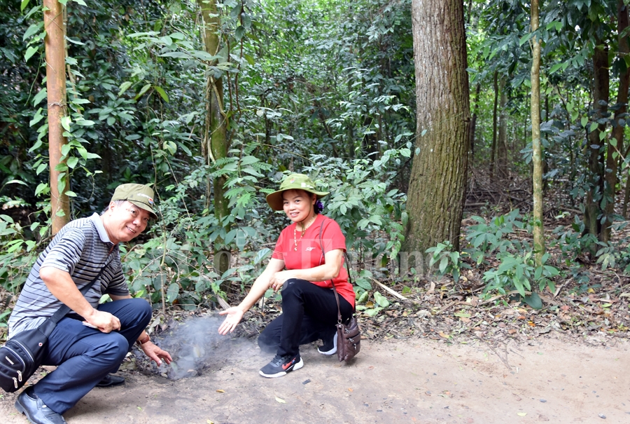 an tuong dia dao trong long dat thep cu chi