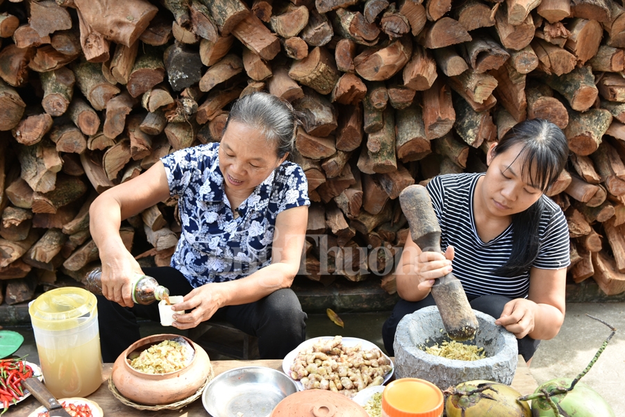 ca kho lang vu dai dam da ban sac dan toc viet