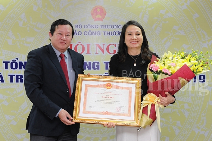 bao cong thuong quyet tam chu dong sang tao hoan thanh muc tieu nam 2019