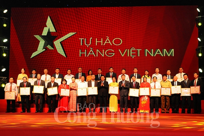 thanh tich cua nganh cong thuong huong ung cuoc van dong gop phan hoan thanh xuat sac cac chi tieu kinh te