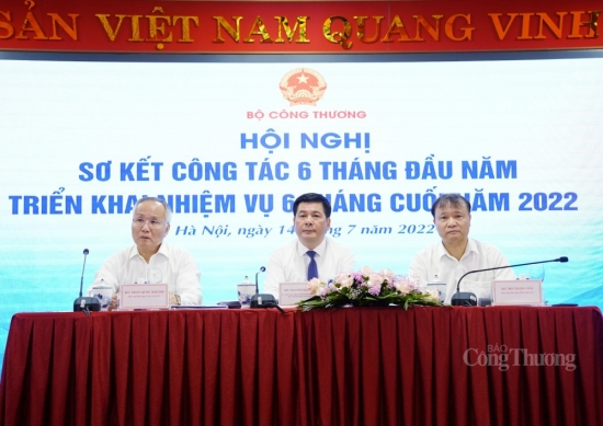 bo cong thuong so ket cong tac 6 thang dau nam san xuat cong nghiep dan dat tang truong cua ca nuoc